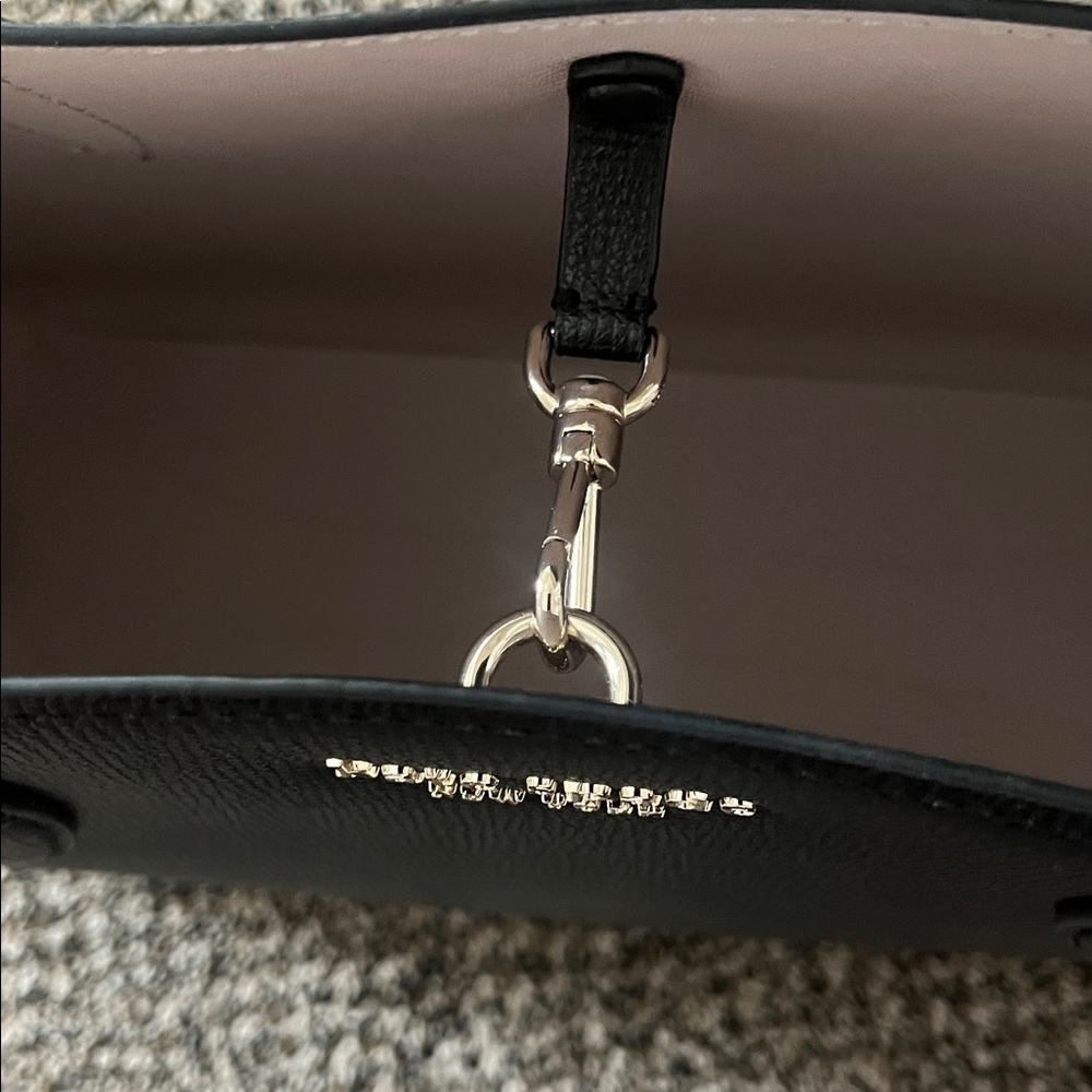 Kate Spade Classic Saffiano leather black tote - Picture 7 of 12